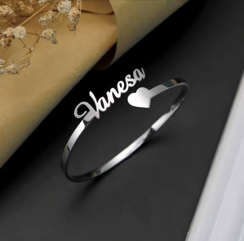 Customized Name Bracelet ( Standard Delivery )